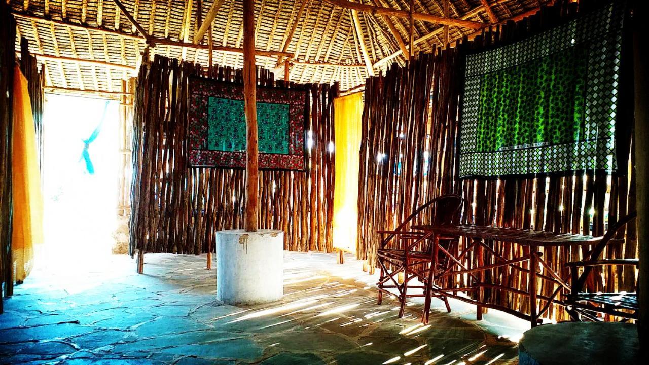 Diani Hostel Diani Beach Exterior photo